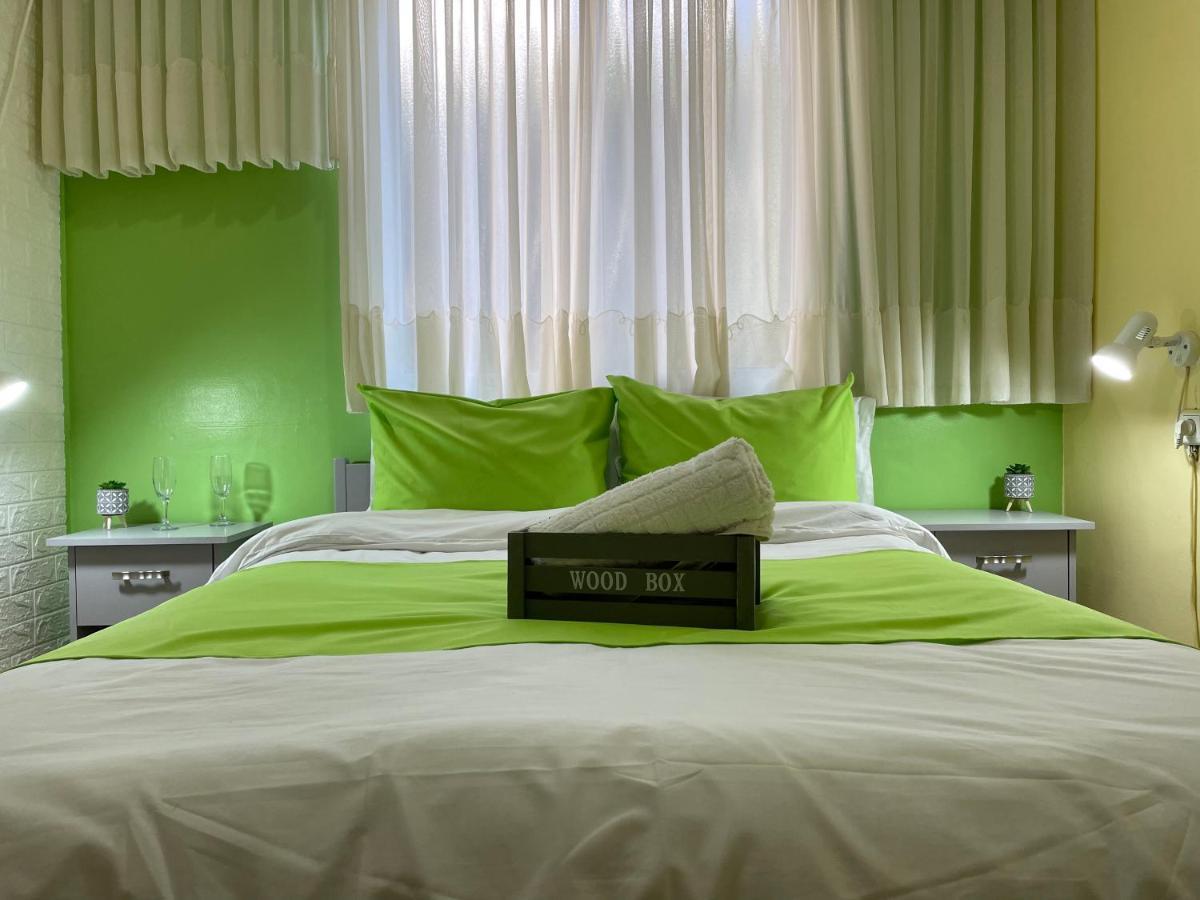 Hotel Breezot Yam à Nahariya Extérieur photo