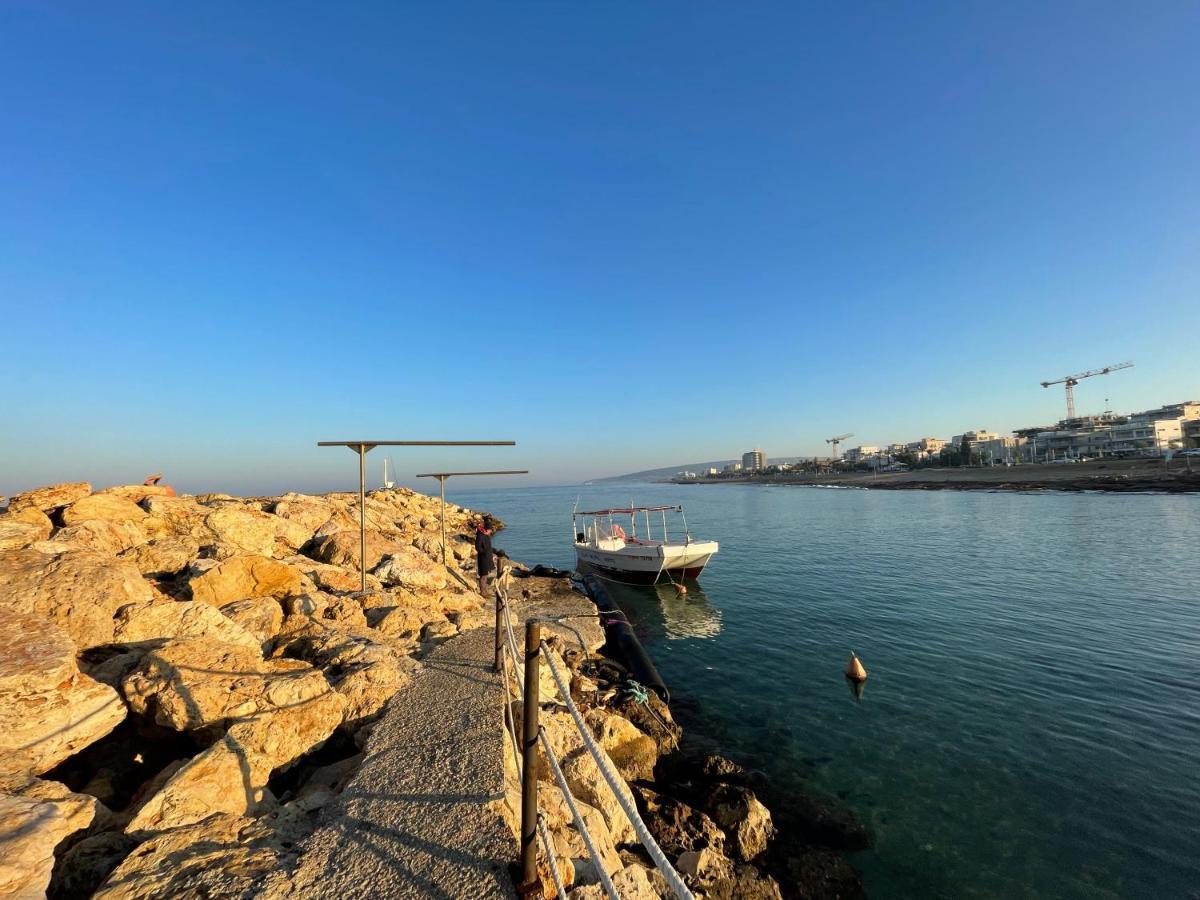 Hotel Breezot Yam à Nahariya Extérieur photo