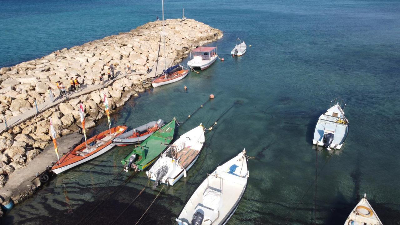 Hotel Breezot Yam à Nahariya Extérieur photo