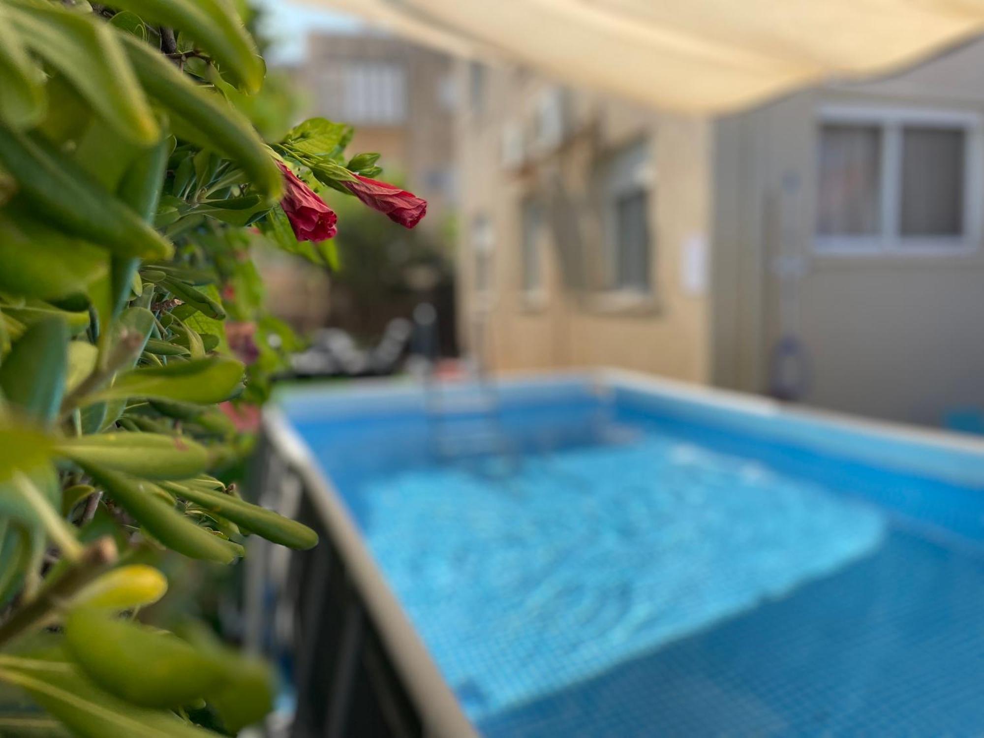 Hotel Breezot Yam à Nahariya Extérieur photo
