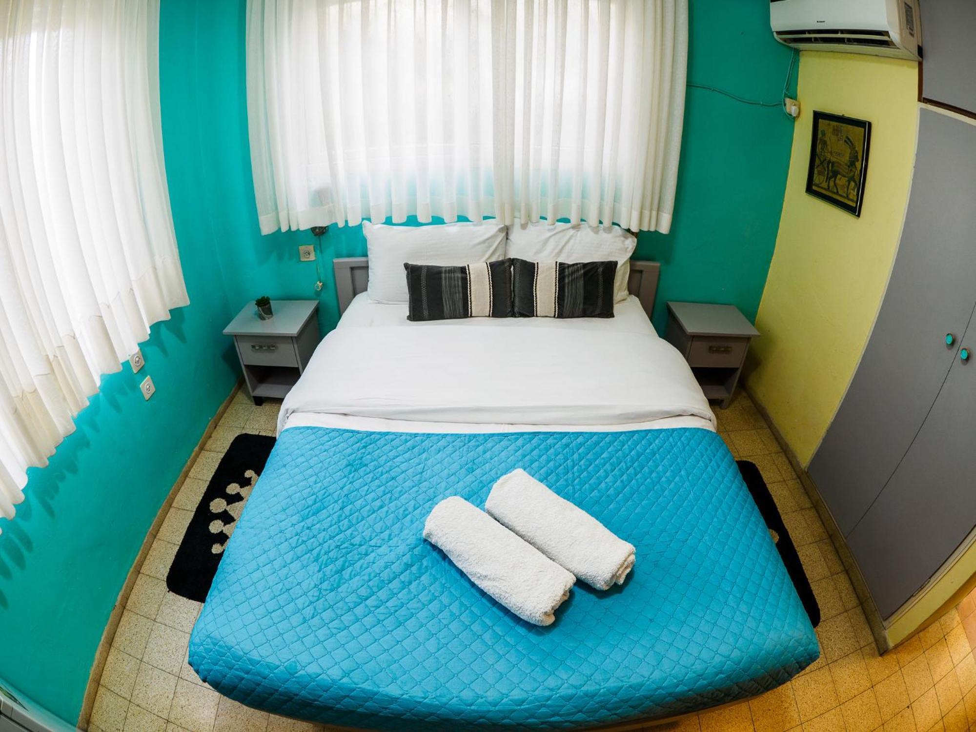 Hotel Breezot Yam à Nahariya Extérieur photo
